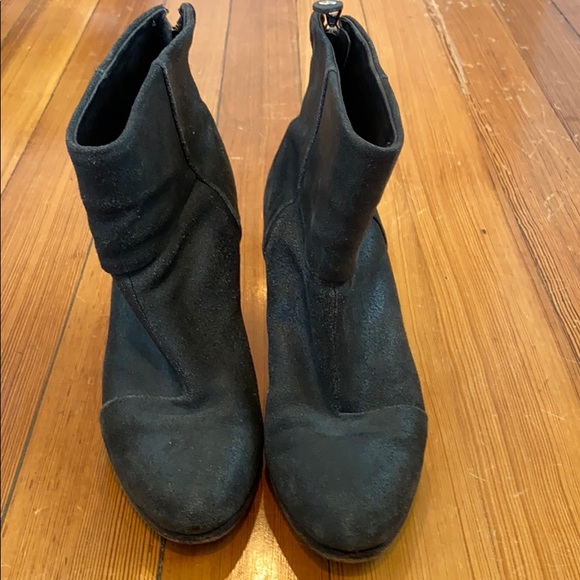 Rag and Bone Newbury Leather Bootie - Picture 2 of 6